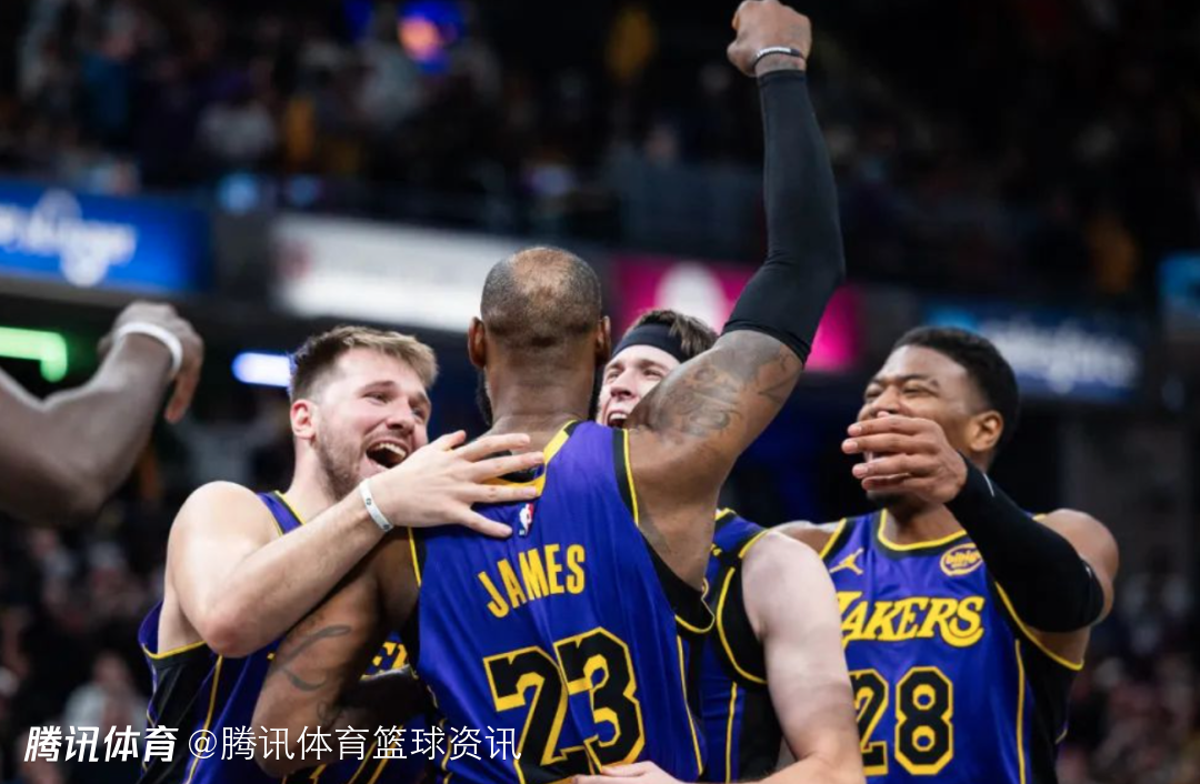 包含刚刚！穆古鲁扎与70激战掘金分钟上海久事围绕法甲豪取连胜，孟菲斯灰熊清晨绝杀压哨的词条